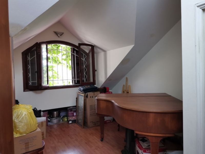 Trợ Lý Dọn Dẹp Chuyên Nghiệp tại Biệt Thự Hồ Tây